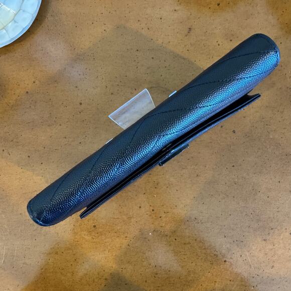 Saint Laurent Cassandre Matelassé Large Flap Wallet in Grain De Poudre Leather - Picture 7 of 12